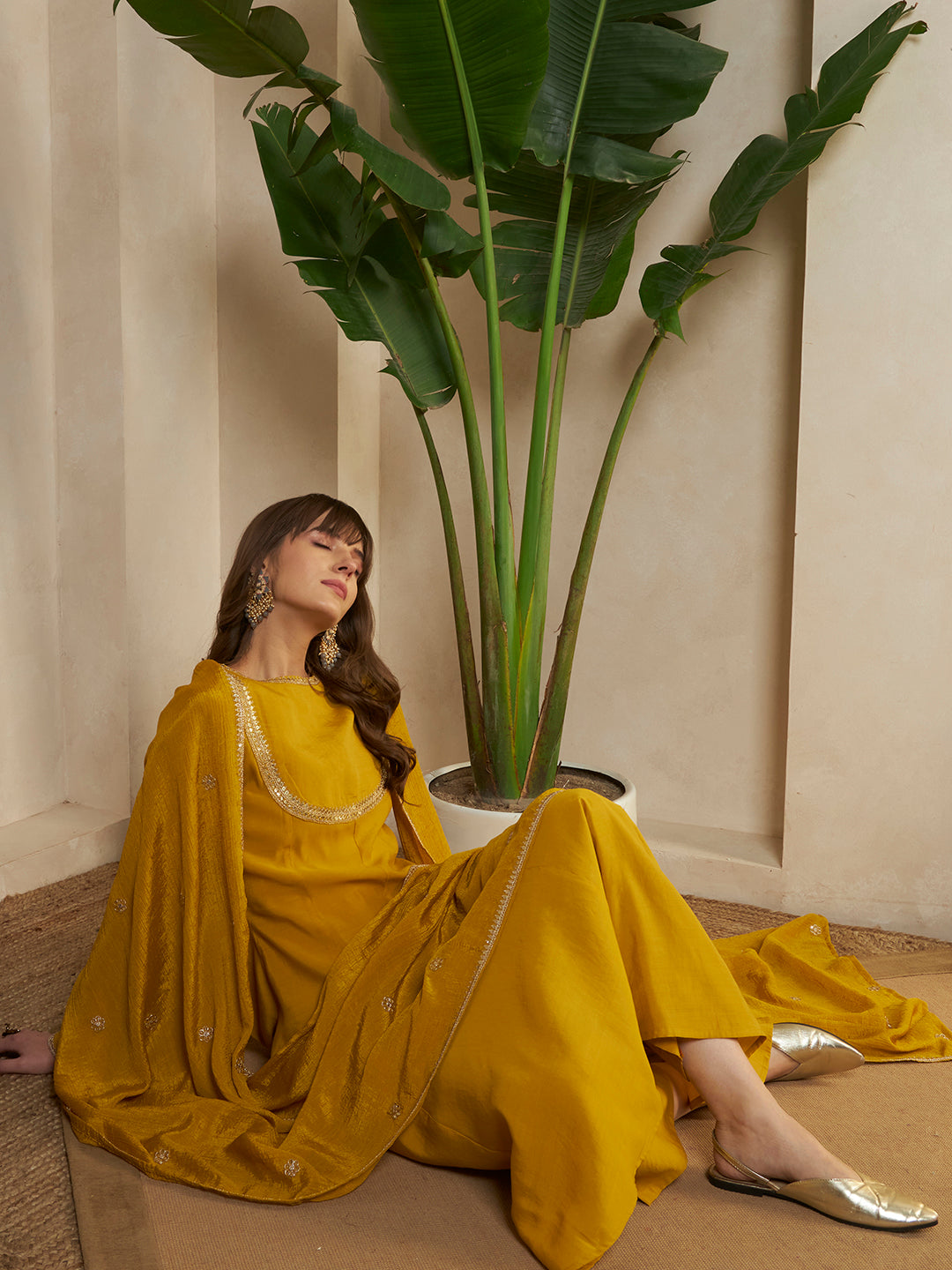 #color_Yellow