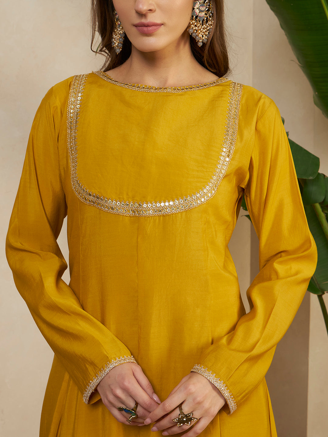 #color_Yellow