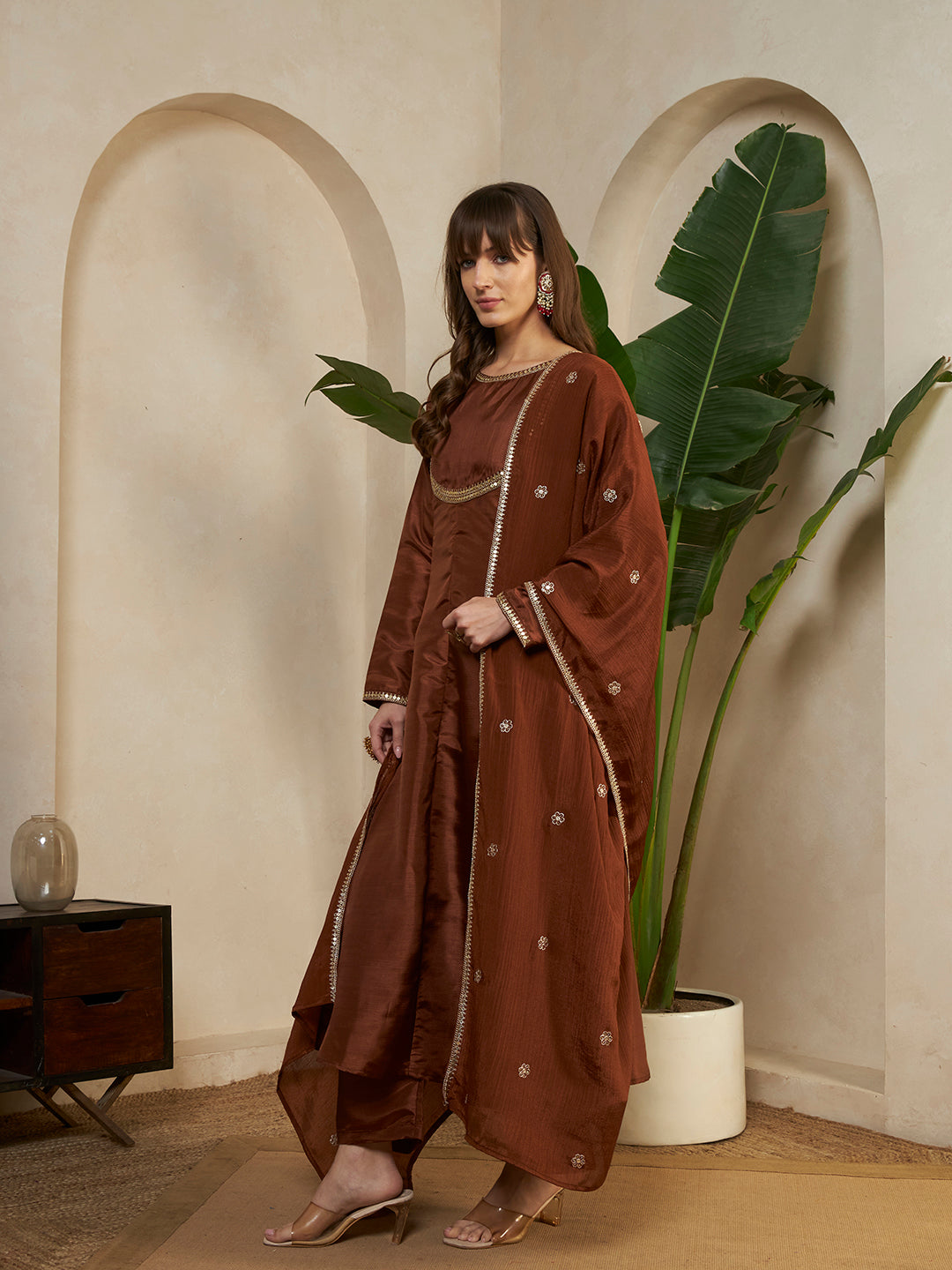 #color_Brown