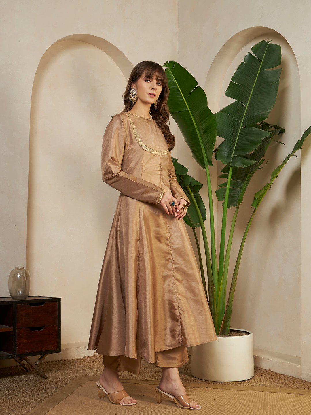 #color_Beige