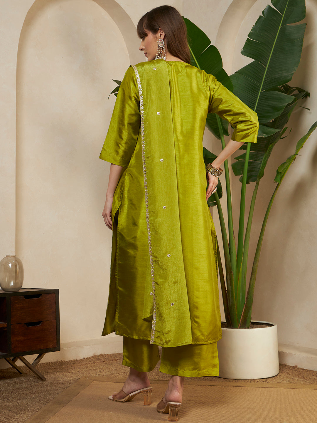 #color_Green