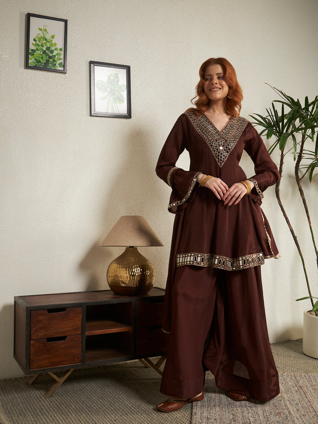 #color_Brown