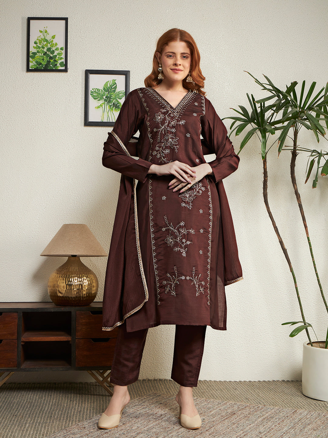 #color_Brown