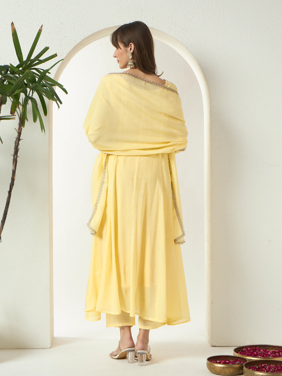 #color_Yellow