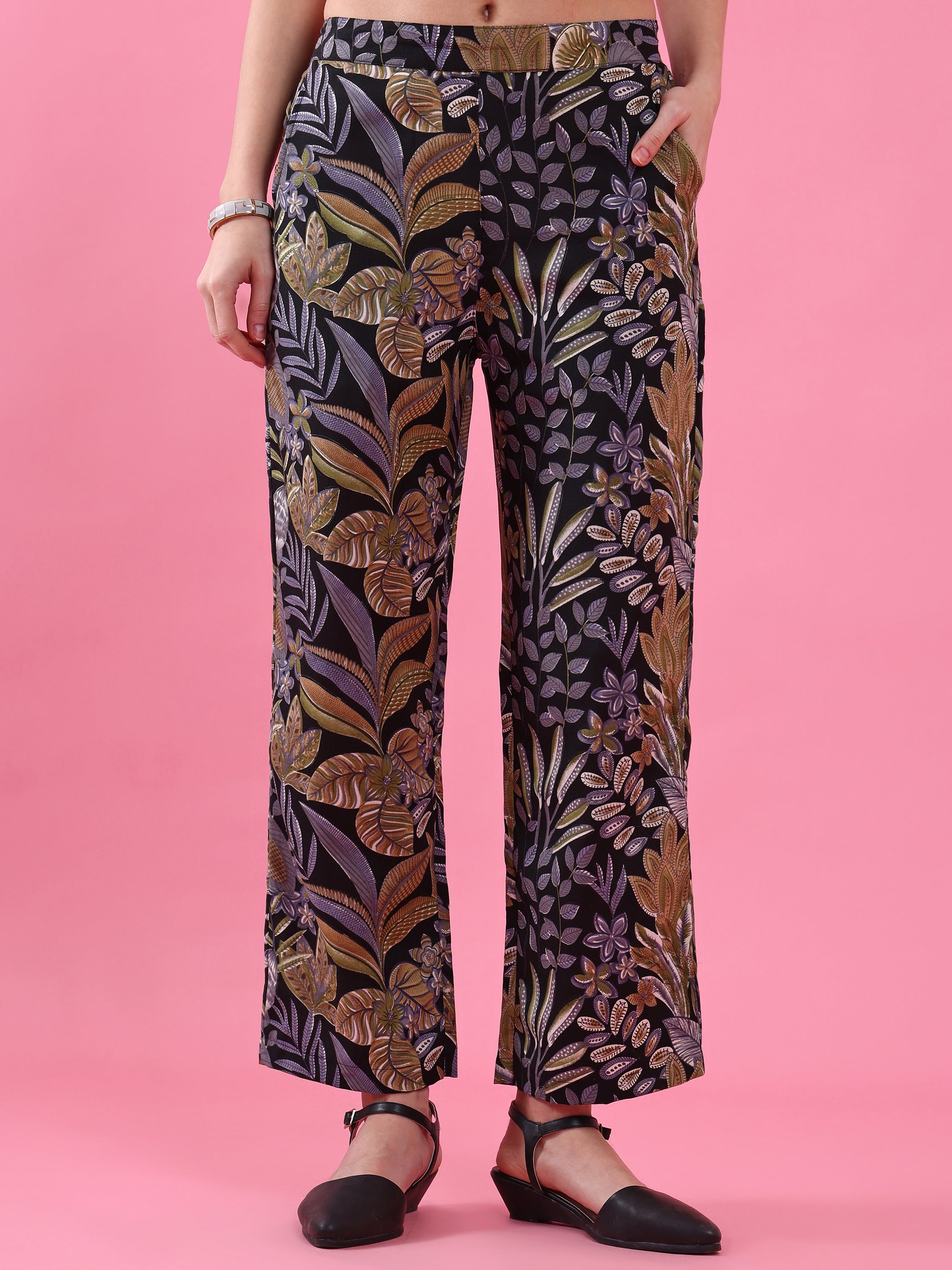 Women’s V-Neck Multicolor Floral Printed Polycotton Kurta Pant Set