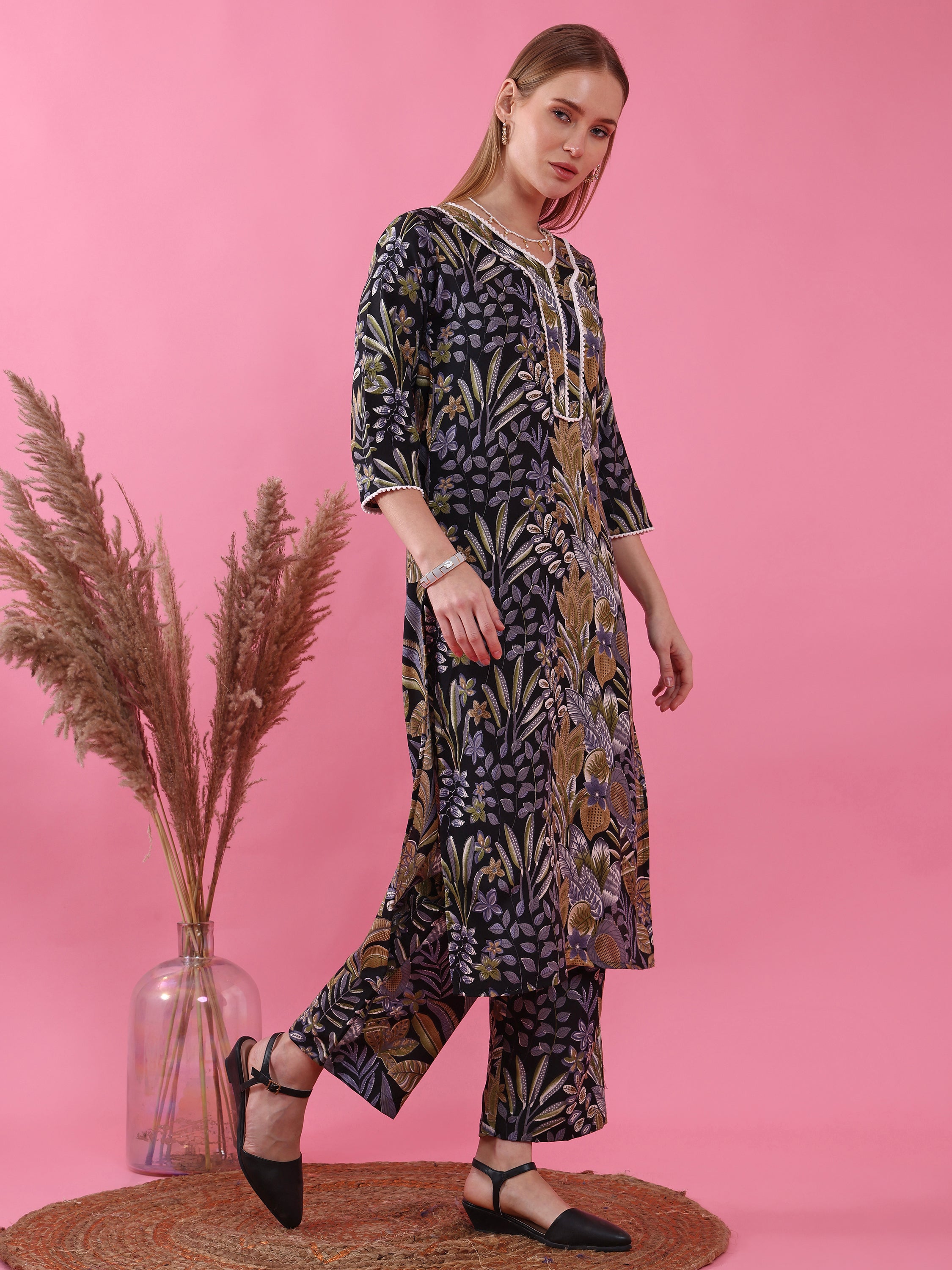 Women’s V-Neck Multicolor Floral Printed Polycotton Kurta Pant Set