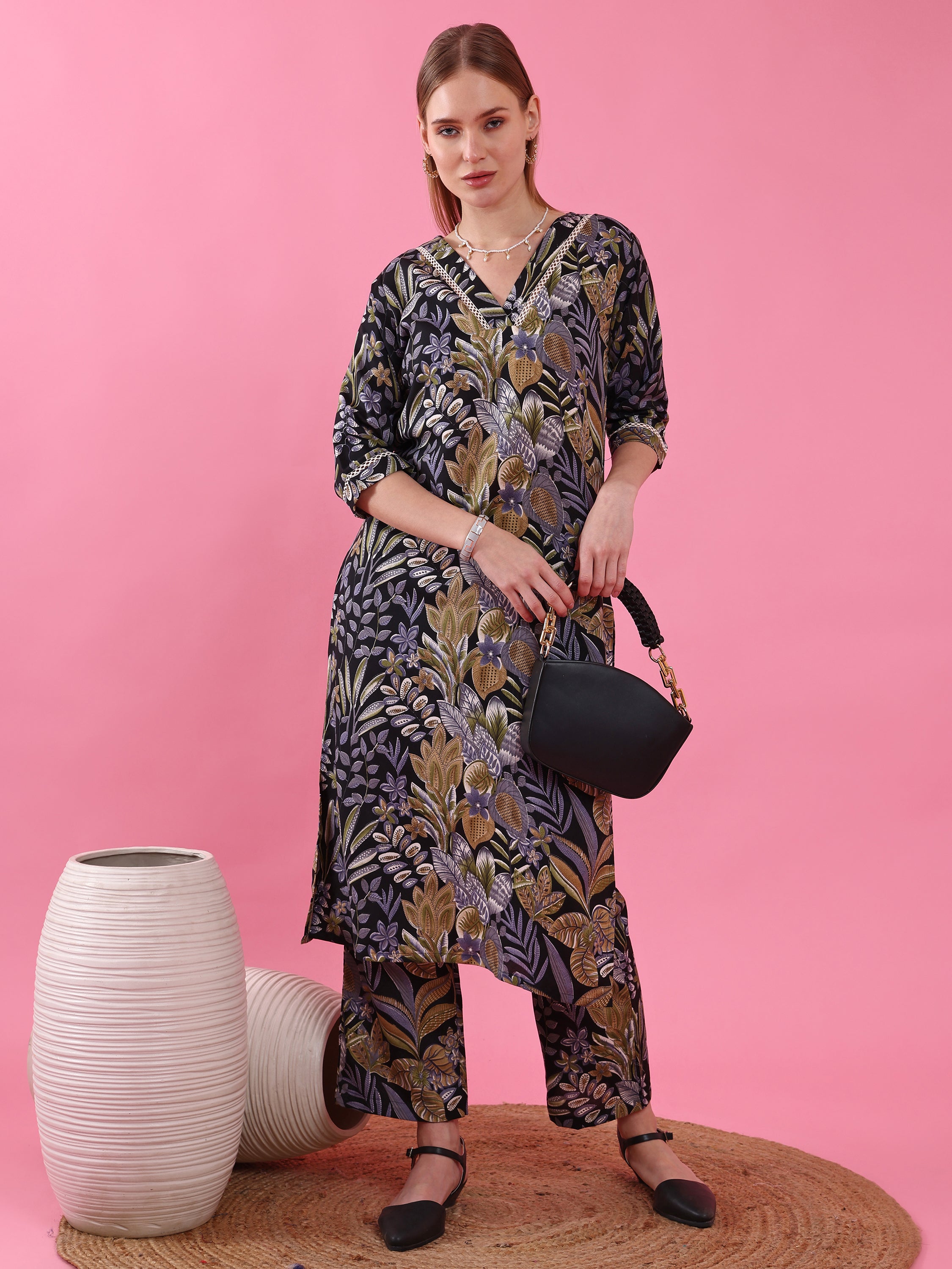 Women’s Multicolor Floral Printed Polycotton Kurta with Pant Set
