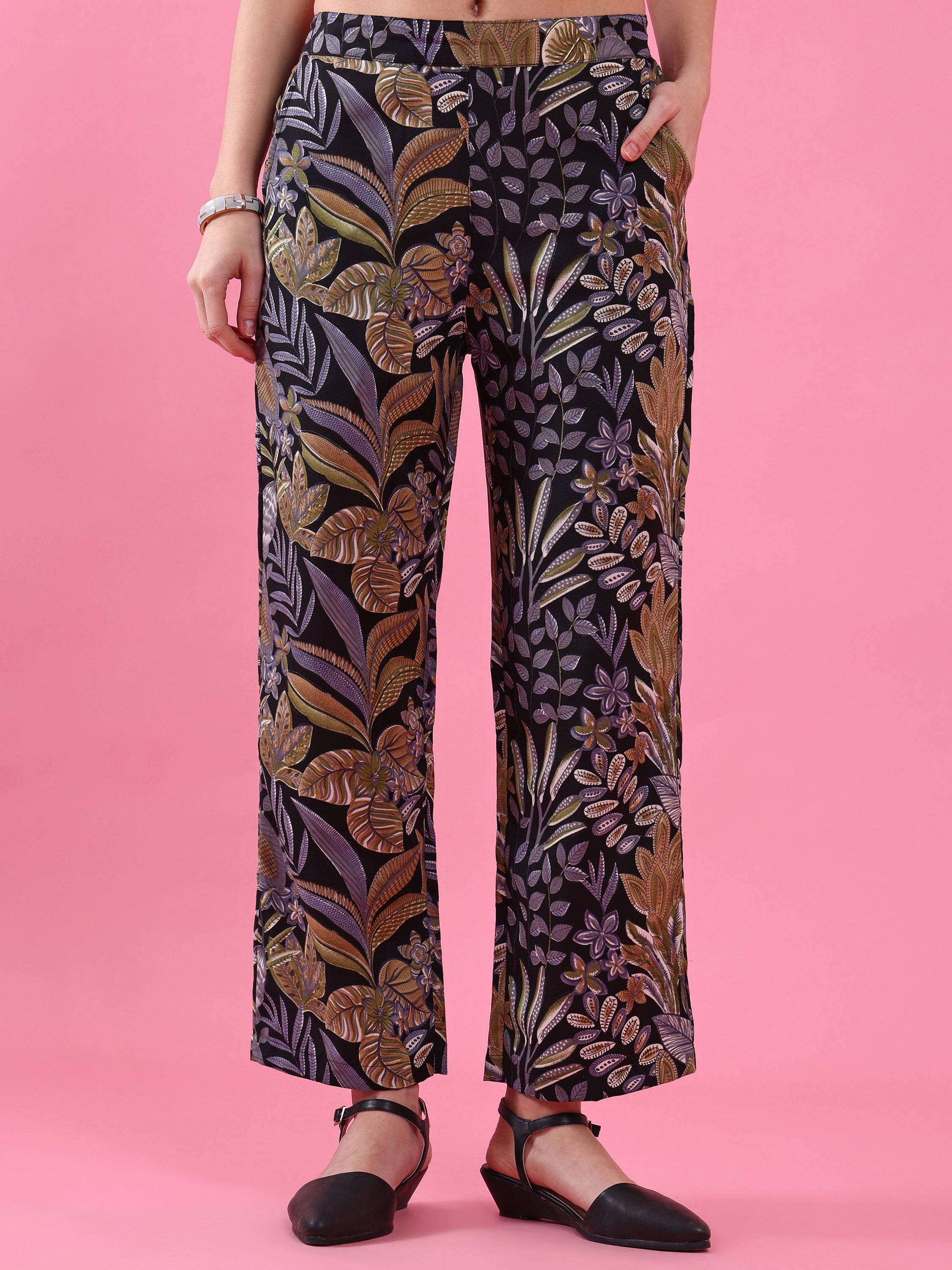 Women’s Multicolor Floral Printed Polycotton Kurta with Pant Set