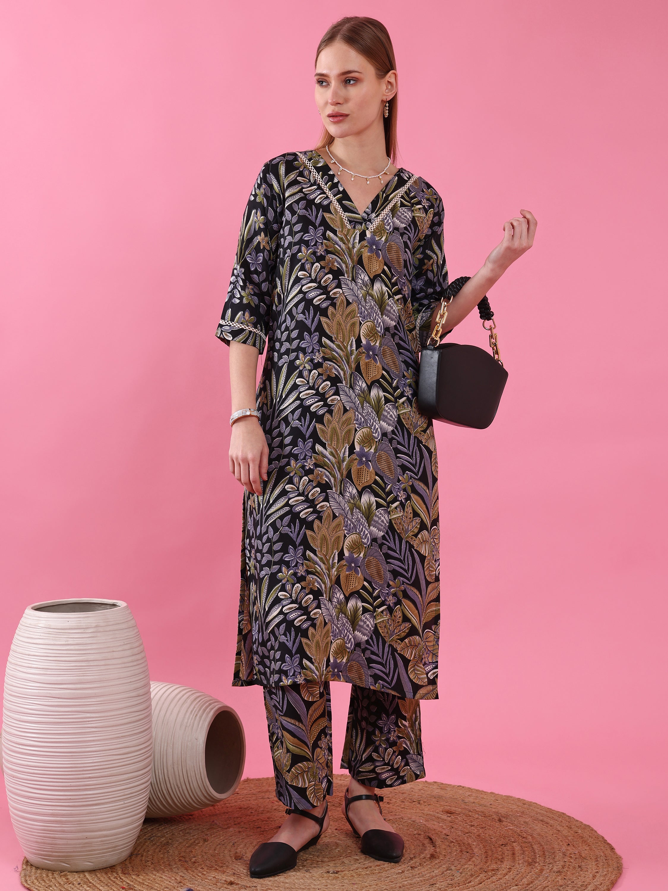 Women’s Multicolor Floral Printed Polycotton Kurta with Pant Set